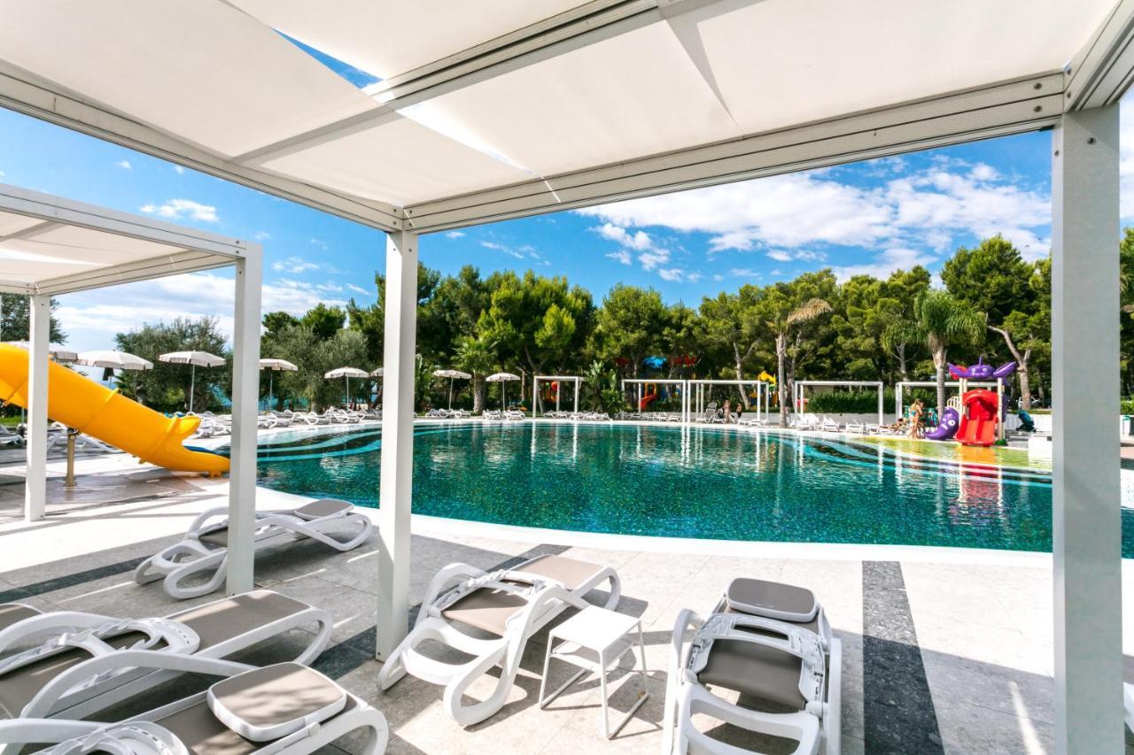 Villaggio Baia Del Monaco Manfredonia Exteriör bild