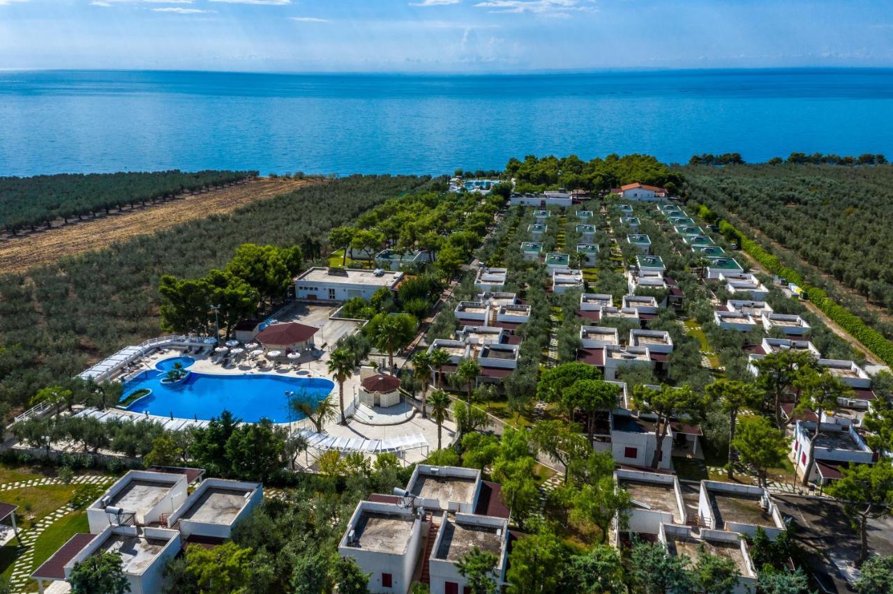 Villaggio Baia Del Monaco Manfredonia Exteriör bild