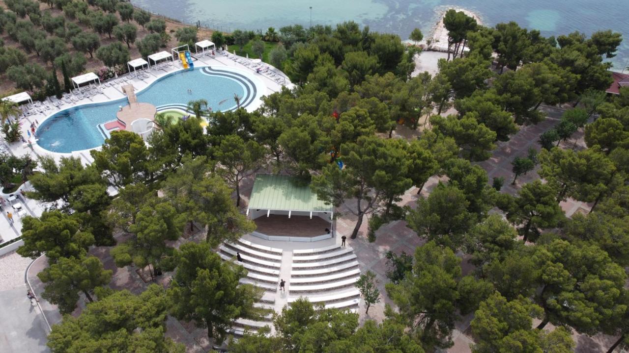 Villaggio Baia Del Monaco Manfredonia Exteriör bild