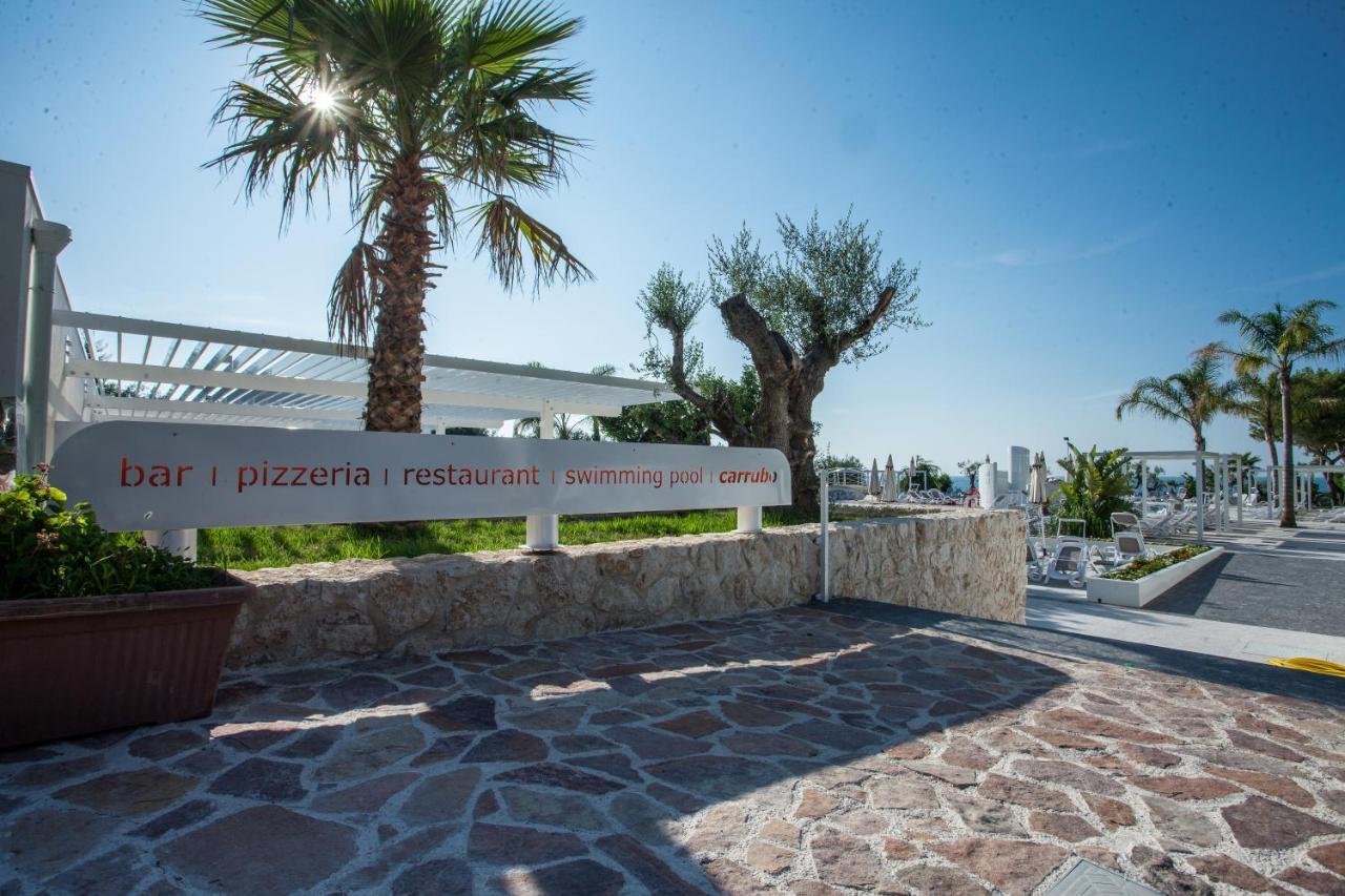 Villaggio Baia Del Monaco Manfredonia Exteriör bild